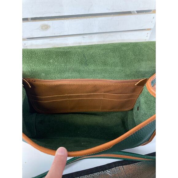 DOONEY & BOURKE MEDIUM GREEN LEATHER VINTAGE CROSSBODY BAG - Picture 12 of 16